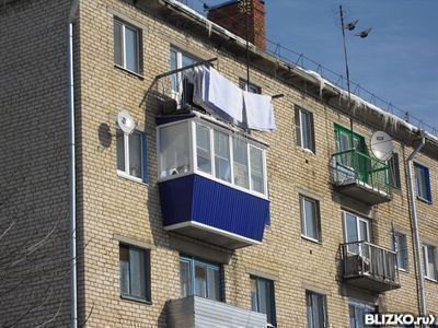Остекление балкона пластиковыми конструкциями, вынос в 3 сто.