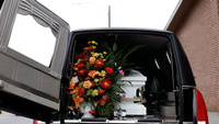 Дополнительный транспорт для доставки ритуальной атрибутики на кладбище