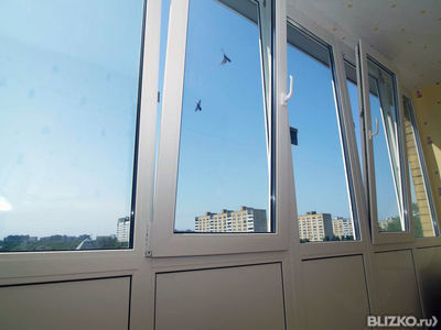 Остекление балкона с тонированными стеклопакетами