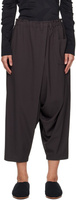 Серые базовые брюки с бесшовным низом 132 5. Issey Miyake, цвет Charcoal grey