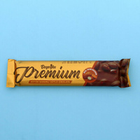 Шоколад молочный "Premium", с цельным миндалем, 75 г Нет бренда