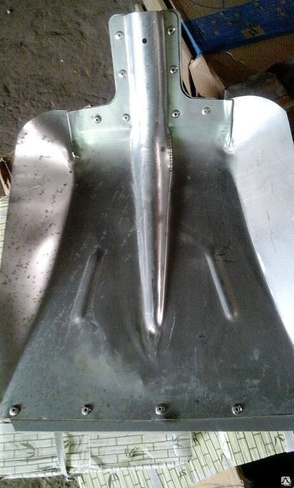 Лопата снегоуборочная ЛС-19 с планкой стальная 1.5мм